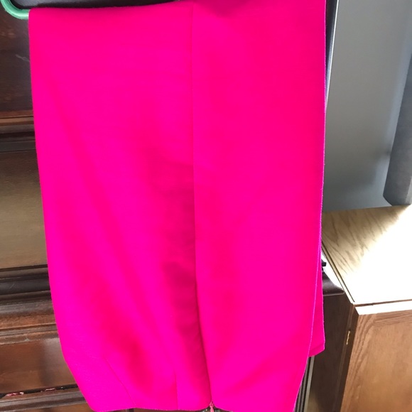 Stunning color new - Picture 2 of 4